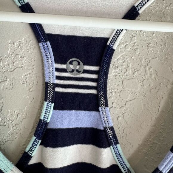 Lululemon Cool Racerback Size 6-8 - Picture 3 of 7